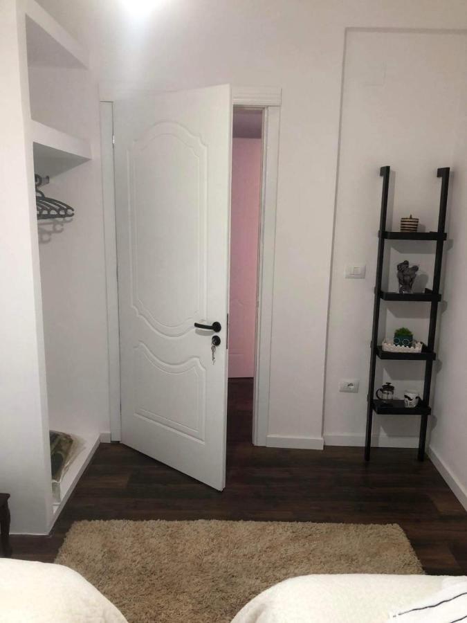 Noah'S Boutique - Apart-Hotel In Korça Kültér fotó